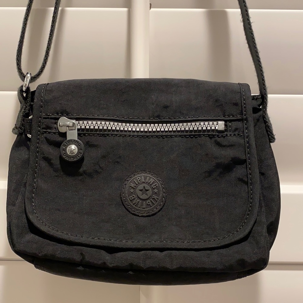 Crossbody bag